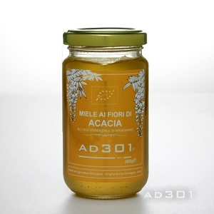 Miele ai fiori di Acacia all'olio essenziale di Mandarino da Agricoltura Biologica